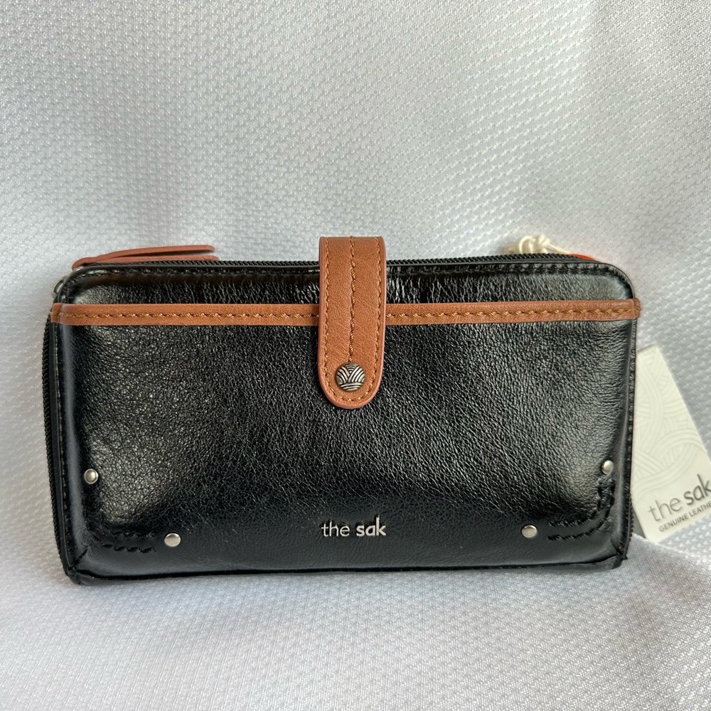 The Sak Leather Iris Crossbody Convertible Purse NWT